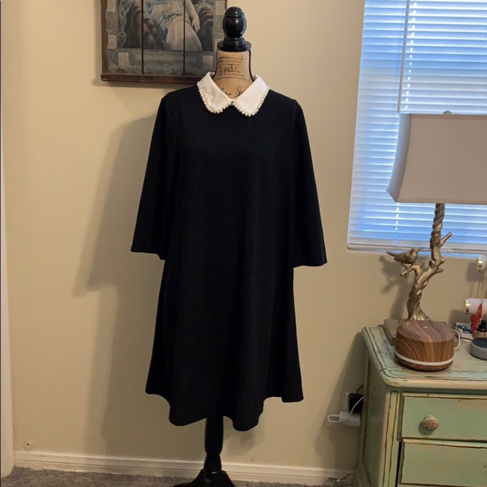 SHEIN XL Pearl Collared Black Dress